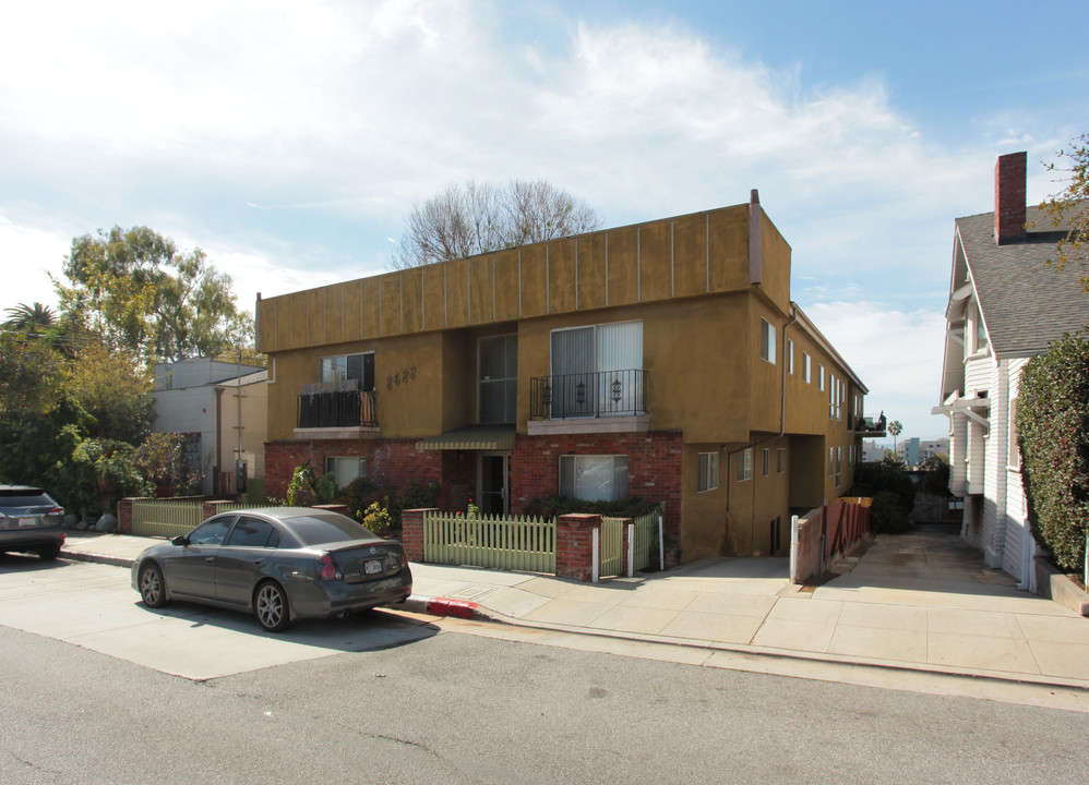 2622 4th St in Santa Monica, CA - Building Photo