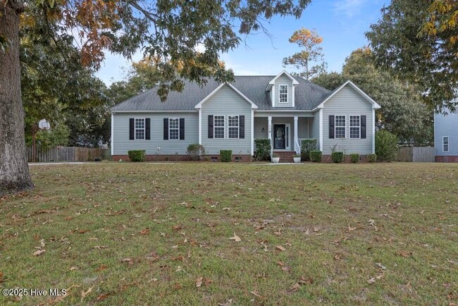 property at 118 Shellbank Dr