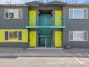 1331 Goethals Dr in Richland, WA - Building Photo - Building Photo