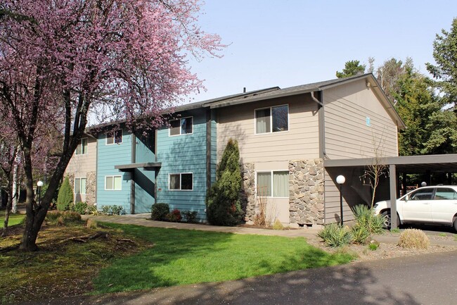 6755-6755 SW Terri Ct in Portland, OR - Building Photo - Building Photo