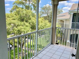 1212 S Hiawassee Rd, Unit Apt 535 in Orlando, FL - Building Photo