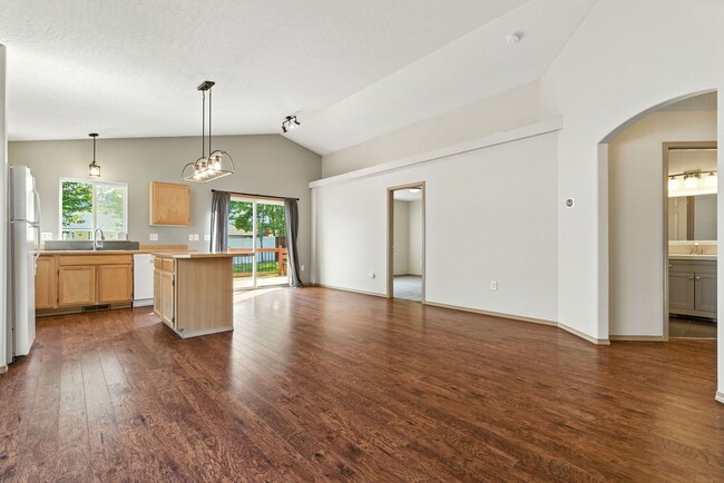 4618 E 14th Ave in Spokane Valley, WA - Building Photo - Building Photo