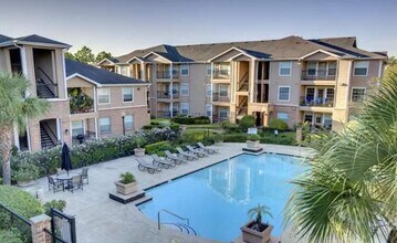201 S Heights Blvd in Houston, TX - Building Photo - Building Photo