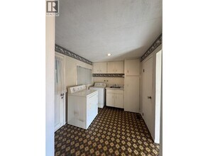 11804-11232 232 St in Maple Ridge, BC - Building Photo - Building Photo