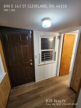 890 E 143rd St in Cleveland, OH - Building Photo - Building Photo
