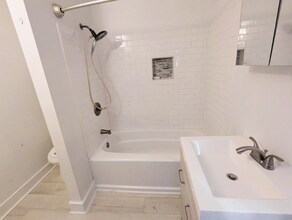 613 Hudson Ave in Stillwater, NY - Building Photo - Building Photo