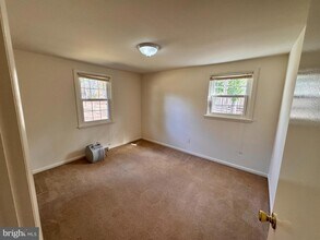 2 Sundale Ln, Unit 412 in Amissville, VA - Building Photo - Building Photo
