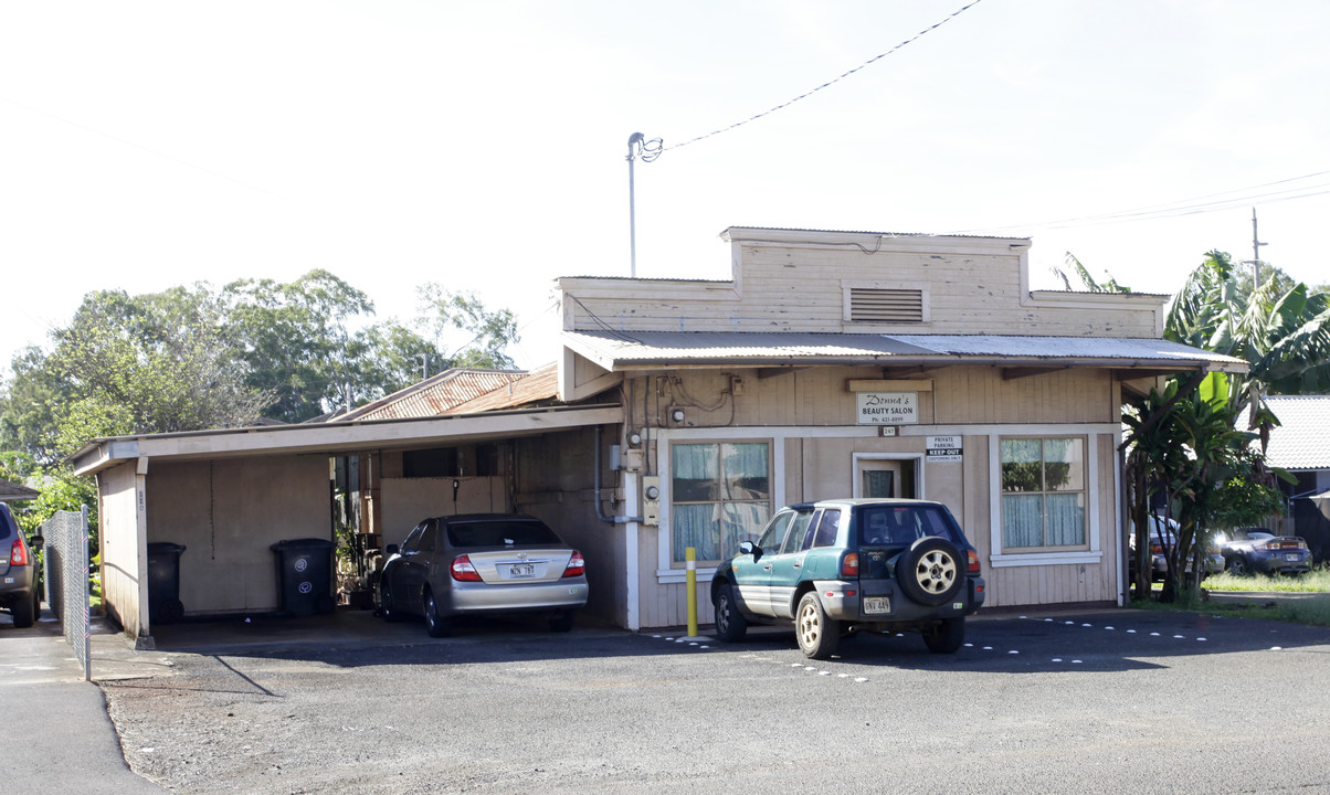 247 California Ave in Wahiawa, HI - Foto de edificio