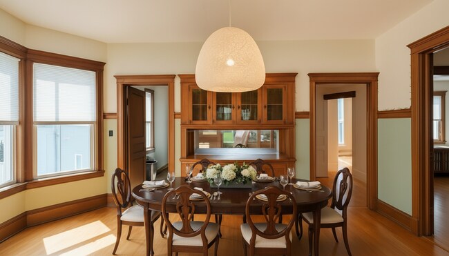 2440-2442 Chicago Ave in Minneapolis, MN - Building Photo - Building Photo