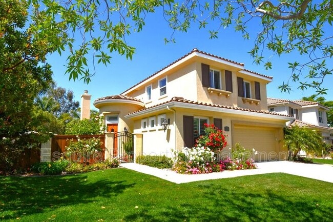 property at 4786 Calle Descanso