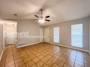 4286 Brighton Dr in Horn Lake, MS - Building Photo - Building Photo