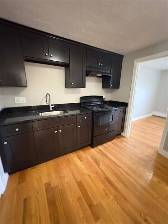 108 Franklin St in Lynn, MA - Building Photo