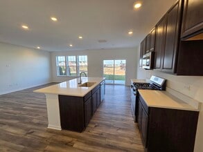 12133 Kelsey Dr in Huntley, IL - Building Photo - Building Photo