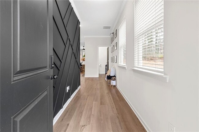 715 River Gdns Dr in Atlanta, GA - Building Photo - Building Photo