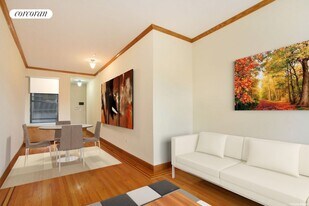 13 E 131st St in New York, NY - Building Photo