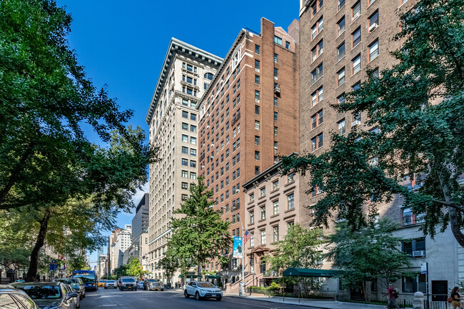 51 Fifth Ave in New York, NY - Foto de edificio - Building Photo