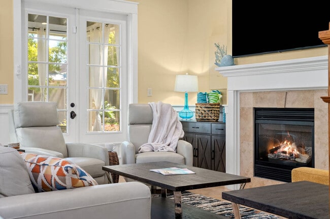 property at 2469 Bungalo Ln