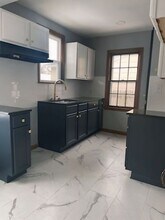 1093 Lawrence Dr in Columbus, OH - Building Photo - Building Photo