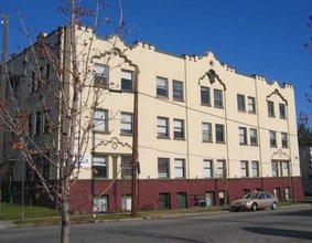 Espanola Apartments in Spokane, WA - Building Photo - Building Photo