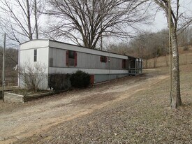 22123 Teak Ln in St. Robert, MO - Building Photo