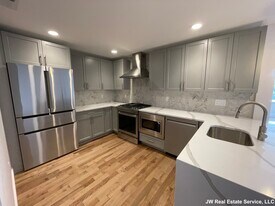 19 Everett St, Unit 9 in Boston, MA - Building Photo