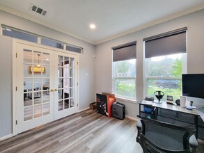 8914 San Patricio Ct in Houston, TX - Building Photo - Building Photo
