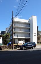 Pensacola Vista in Honolulu, HI - Building Photo - Building Photo