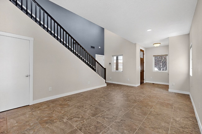 5277 Via del Cielo Ln in Santa Fe, NM - Building Photo - Building Photo