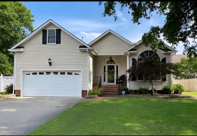 101 White Oak Dr