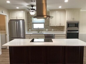 5941 Sundown Dr in Watauga, TX - Building Photo - Building Photo