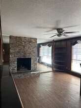 1905 Hard Rock Rd in Irving, TX - Building Photo - Building Photo