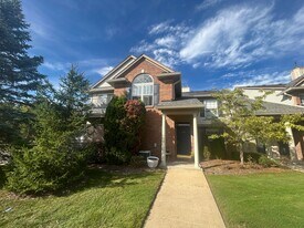 3608 Oakmonte Blvd in Rochester, MI - Building Photo