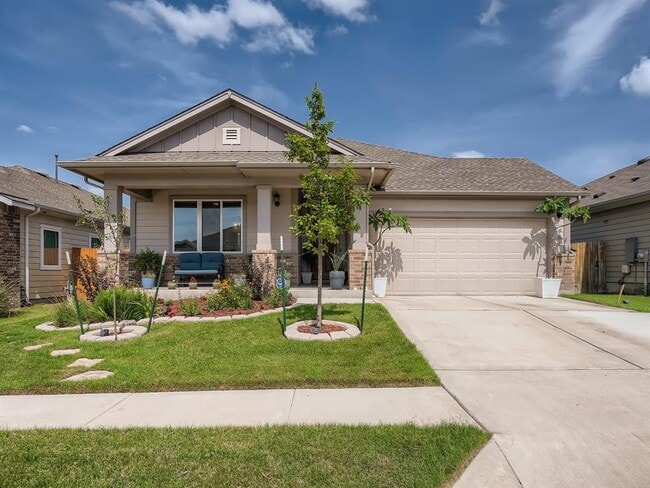 784 Bridgestone Way in Buda, TX - Building Photo - Building Photo