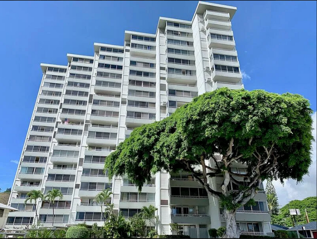 1400 Pensacola St in Honolulu, HI - Building Photo - Building Photo