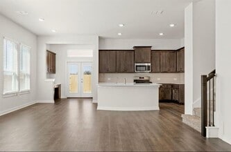 160 Biscayne Dr in Kyle, TX - Building Photo - Building Photo