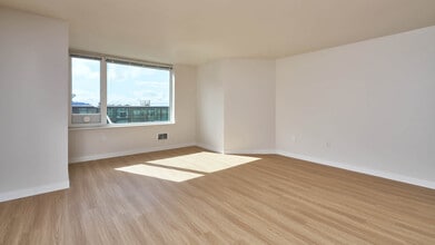 Olympus in Seattle, WA - Building Photo - Building Photo