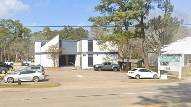 909 FM517 in Dickinson, TX - Building Photo - Building Photo