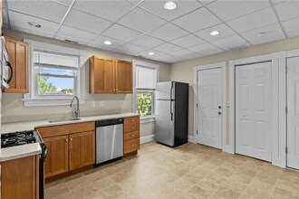 311 Highland Ave in Providence, RI - Building Photo - Building Photo