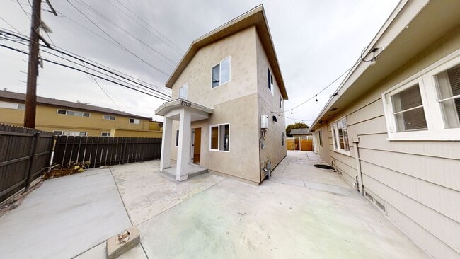 5708 Mary Ln Dr in San Diego, CA - Building Photo - Building Photo