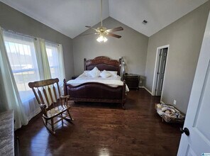 6882 Pannell Rd in Trussville, AL - Foto de edificio - Building Photo