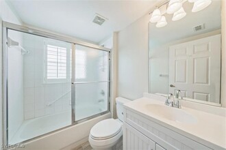3009 Driftwood Way in Naples, FL - Building Photo - Building Photo