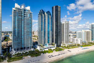 Jade Ocean in Sunny Isles Beach, FL - Building Photo - Building Photo