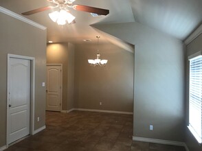 4500 Passion Flower Loop in Killeen, TX - Building Photo - Building Photo