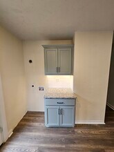6569 Graf Dr in Cincinnati, OH - Foto de edificio - Building Photo