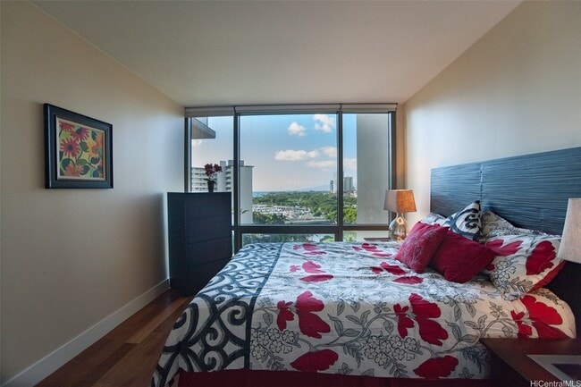 1551 Ala Wai Blvd in Honolulu, HI - Building Photo - Building Photo