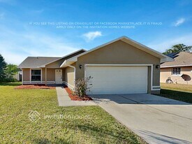 1545 Reade Cir in St. Cloud, FL - Building Photo