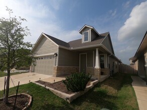 835 Mineral Wells Ln in College Station, TX - Building Photo - Building Photo