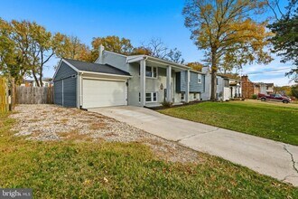 6906 Berkshire Dr in Temple Hills, MD - Building Photo - Building Photo