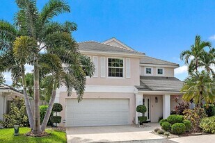 17 Commodore Pl in Palm Beach Gardens, FL - Building Photo