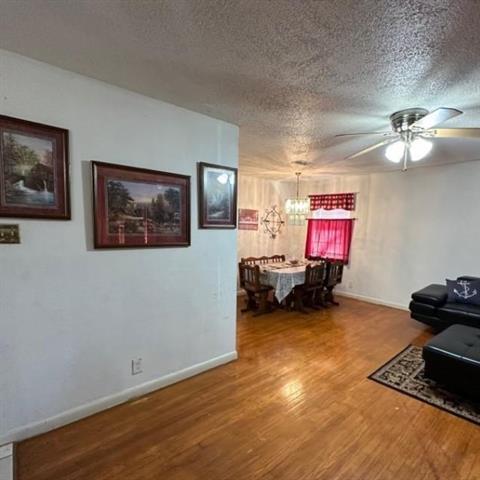 2438 5 Mile Cir in Dallas, TX - Building Photo - Building Photo